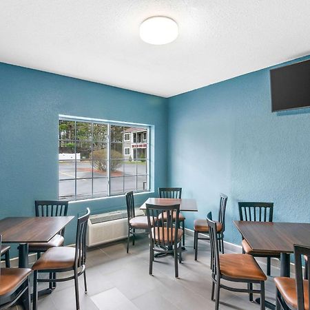 Quality Inn Queensbury Exterior foto