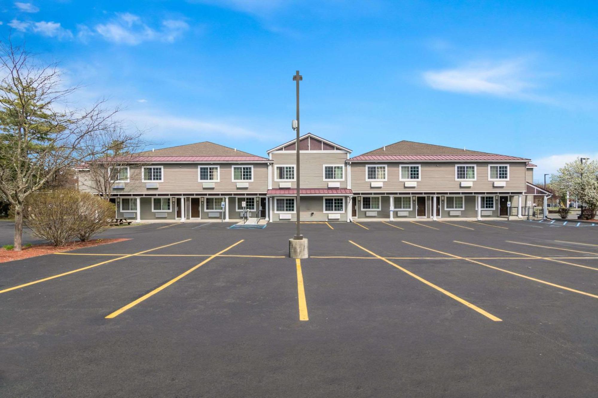 Quality Inn Queensbury Exterior foto