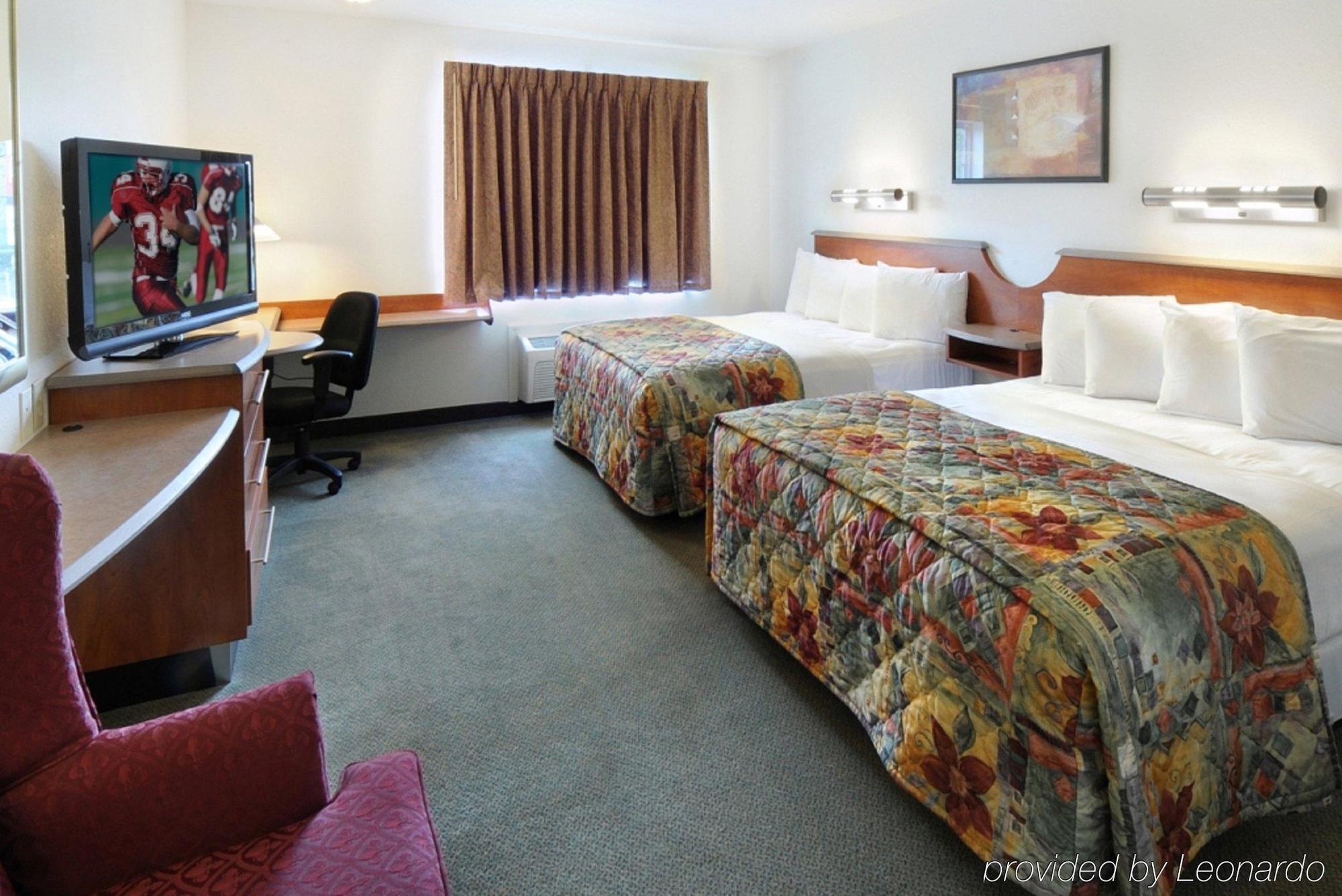 Quality Inn Queensbury Quarto foto